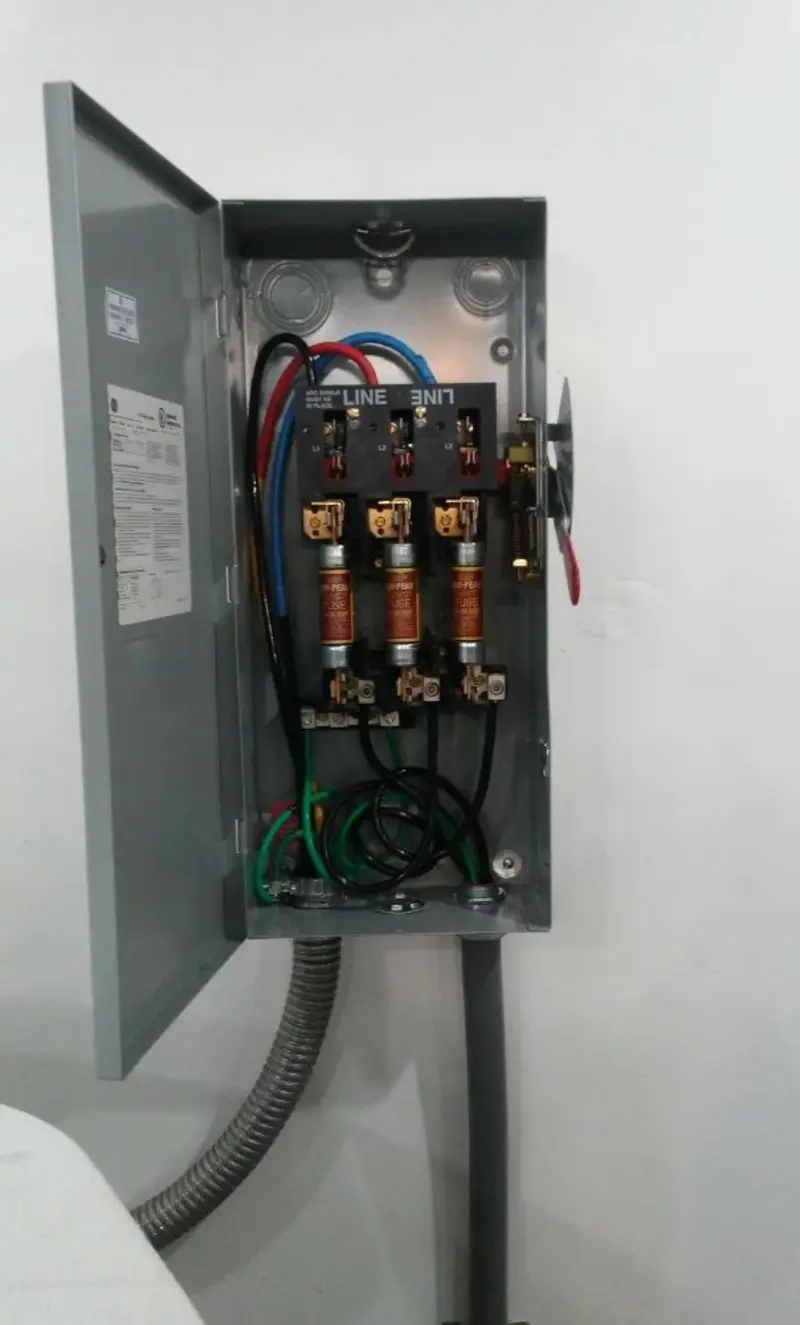 Three-phase disconnect switch installed for Electrical Wiring & Rewiring in Baldwin